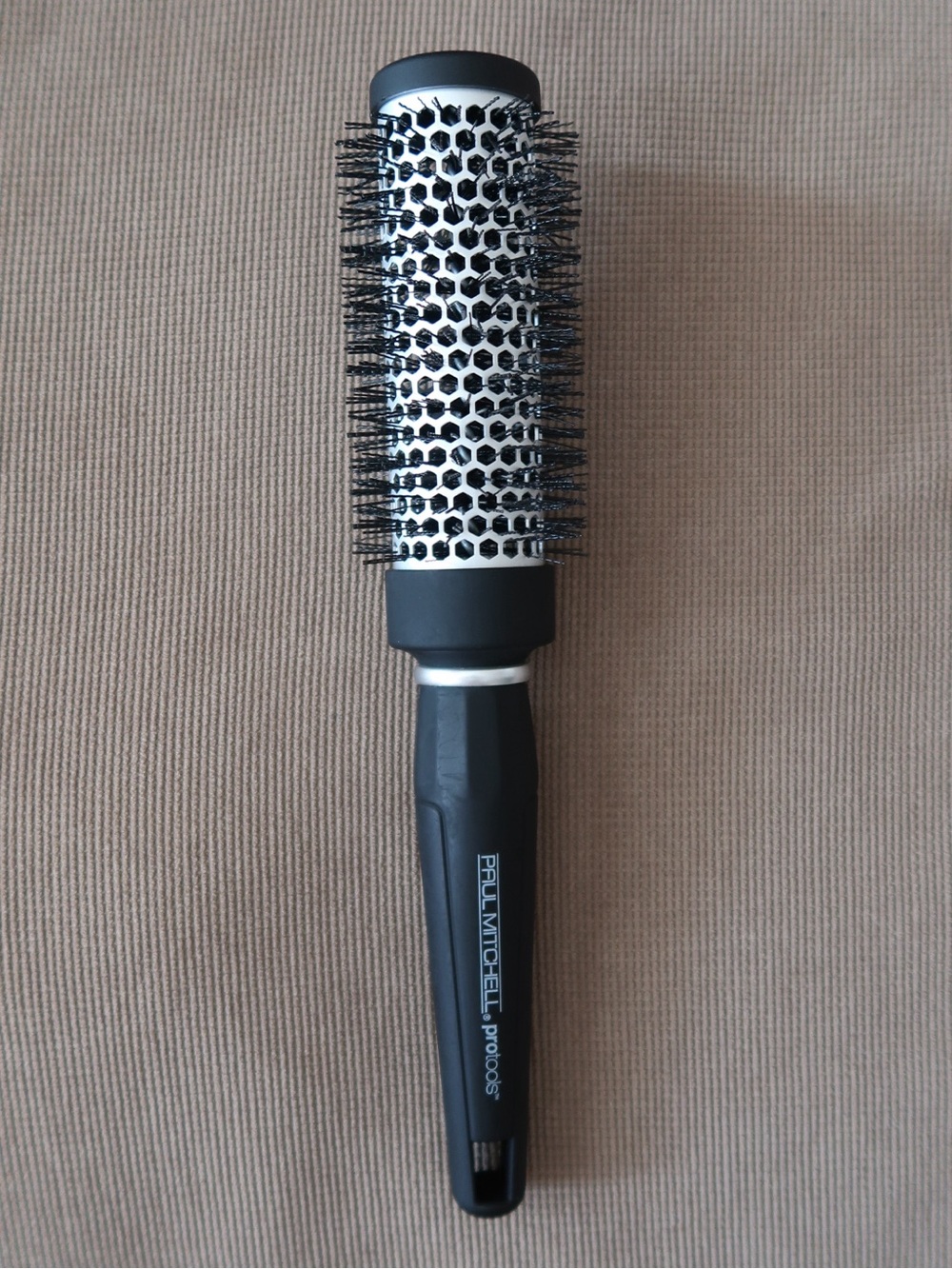 Paul Mitchell Express Ion Round Brush – Medium (50mm barrel) ProTools